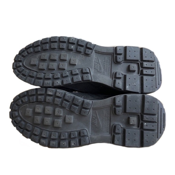 Nike Golkana Triple Black Suede Faux Fur Winter Boot / Bootie, Sz 7.5 - Picture 13 of 13